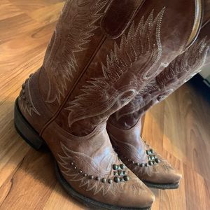 WOMENS COWBOY BOOTS - MIRANDA LAMBERT